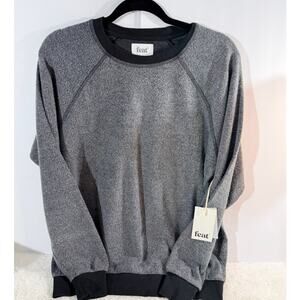 Feat Blanket Crewneck Sweatshirt Gray Size med NWT Cozy Pullover Unisex